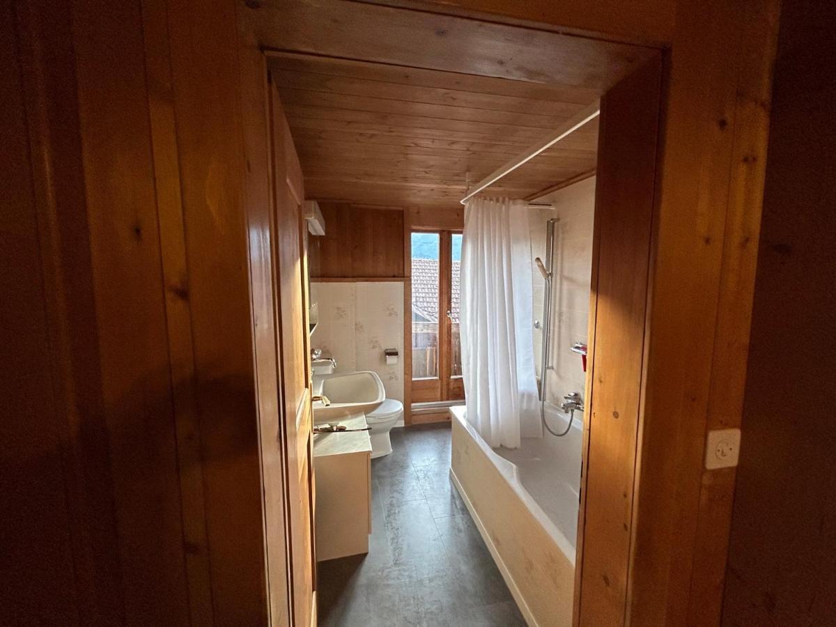 Latura - 3.5 Zimmerwohnung Fuer 4 Personen, 80M2 Buchen im Prattigau Exterior photo